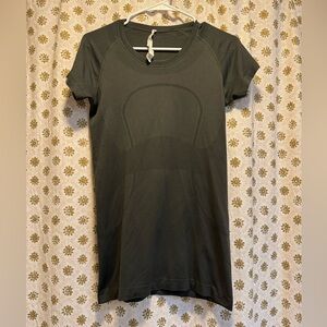 Lululemon Athletica Dark Green Swiftly Tee